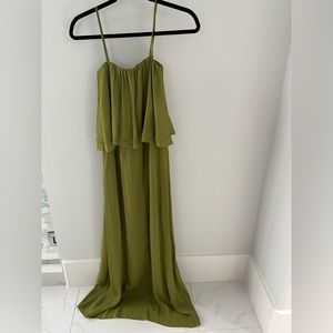 Green dress, silky fabric
